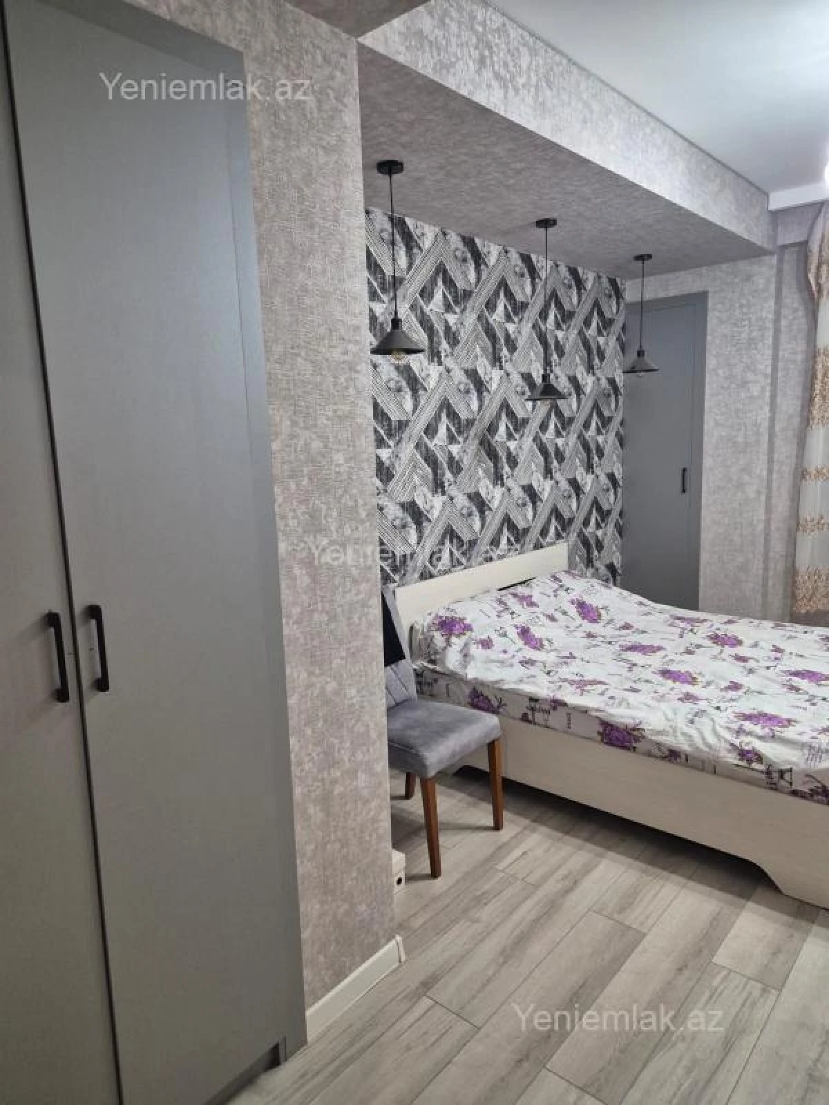 Satılır 2 otaqlı yeni tikili 76 m²