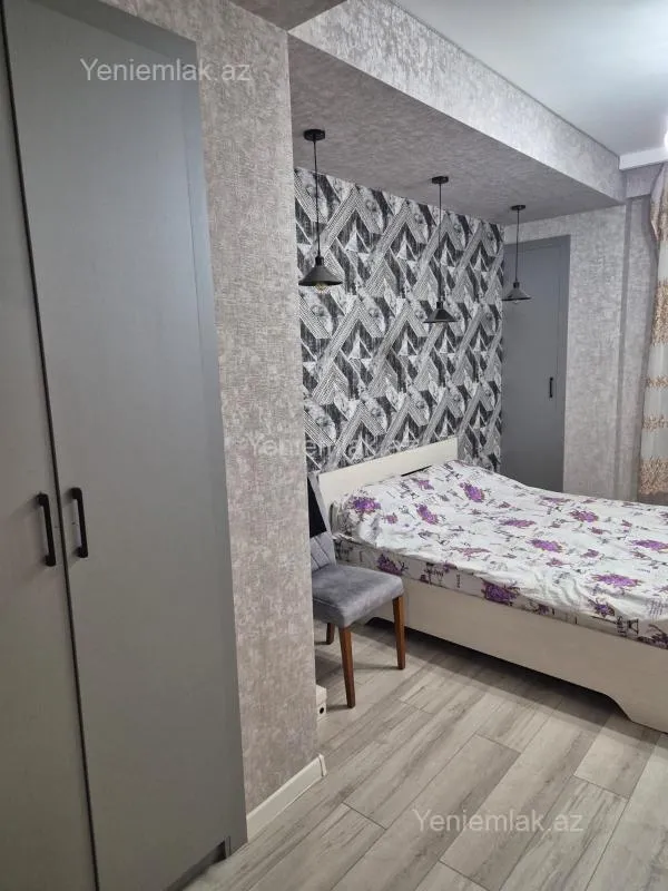 Satılır 2 otaqlı yeni tikili 76 m²
