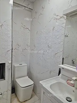 Satılır 2 otaqlı yeni tikili 76 m²