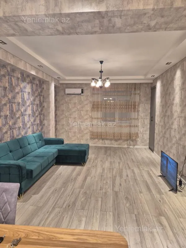 Satılır 2 otaqlı yeni tikili 76 m²