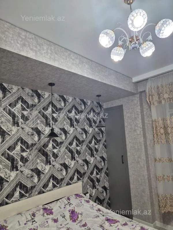 Satılır 2 otaqlı yeni tikili 76 m²