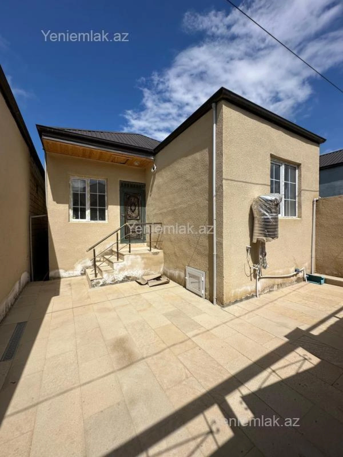 Satılır 3 otaqlı həyət evi 65 m²