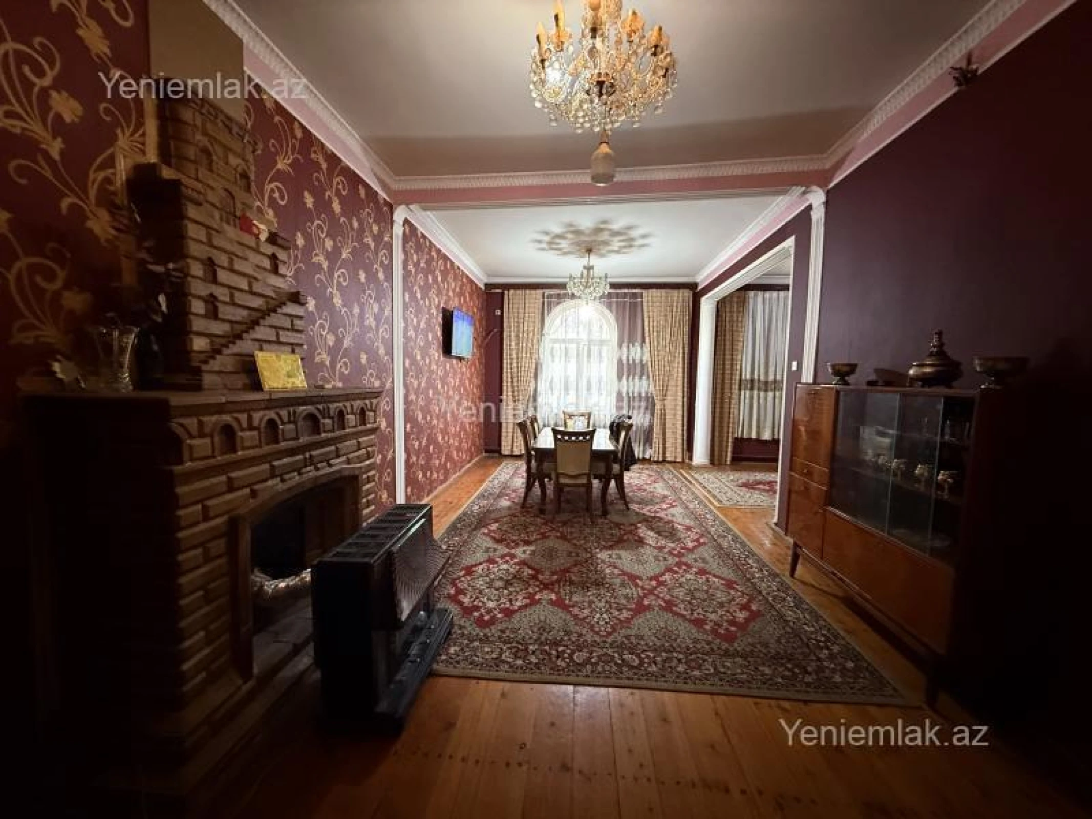 Satılır 7 otaqlı həyət evi 600 m²
