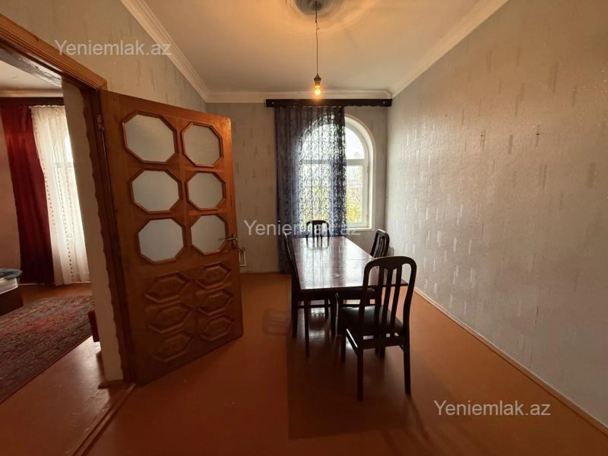 Satılır 7 otaqlı həyət evi 600 m²