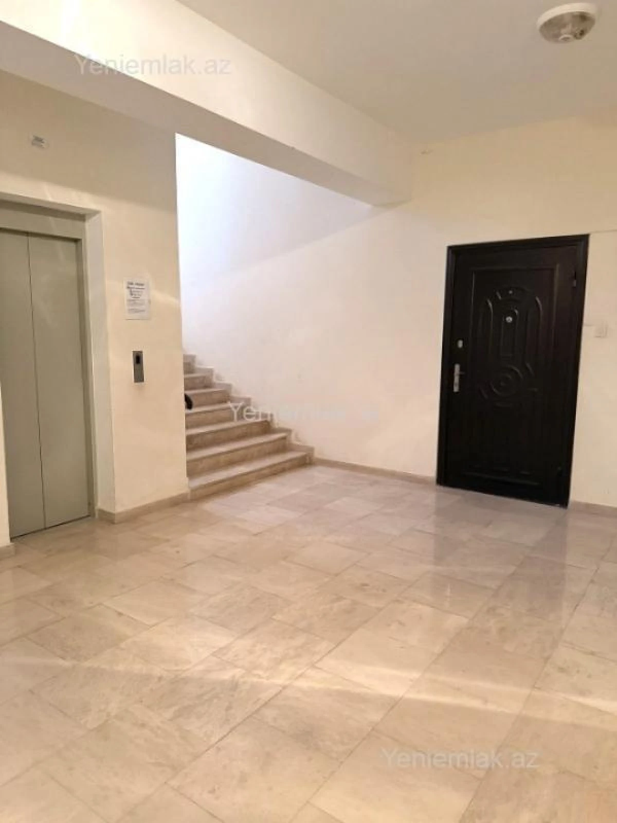 Satılır 2 otaqlı yeni tikili 90 m²