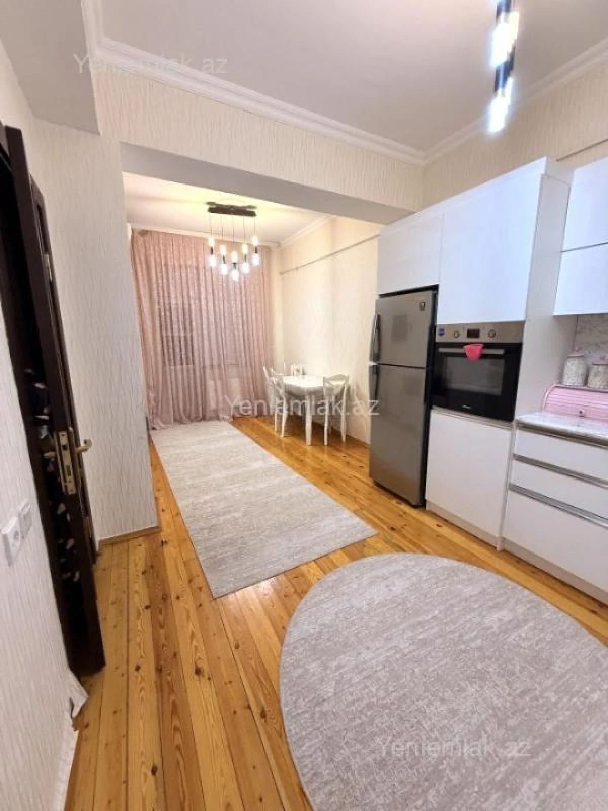 Satılır 2 otaqlı yeni tikili 90 m²