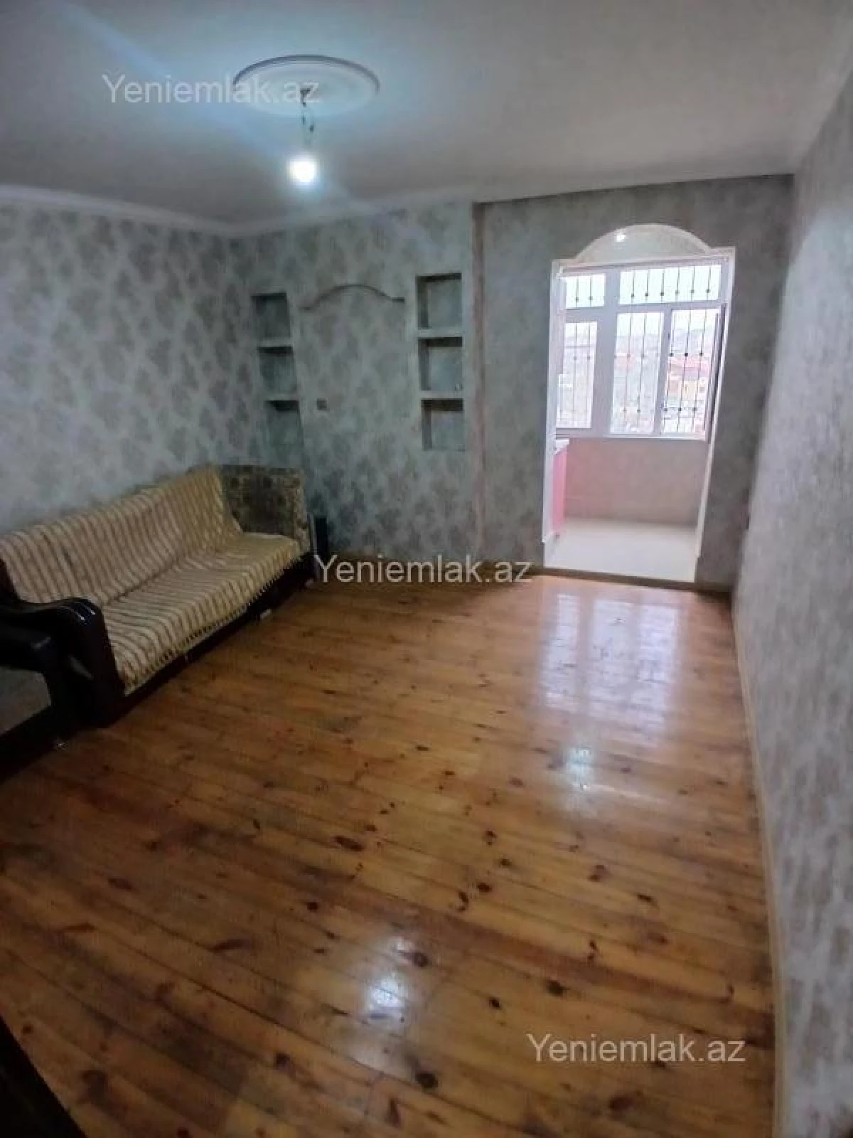 Satılır 2 otaqlı yeni tikili 50 m²