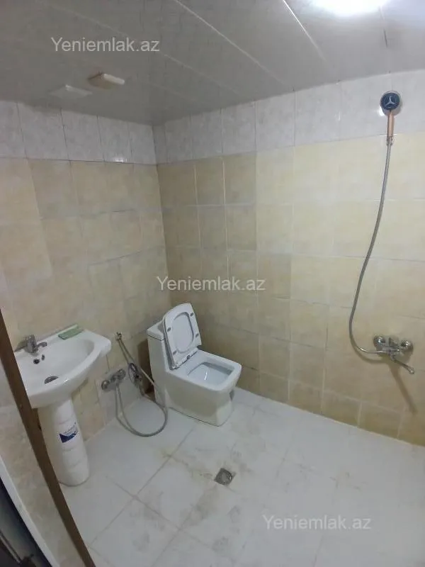 Satılır 2 otaqlı yeni tikili 50 m²