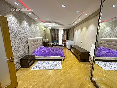 Satılır 4 otaqlı yeni tikili 210 m²