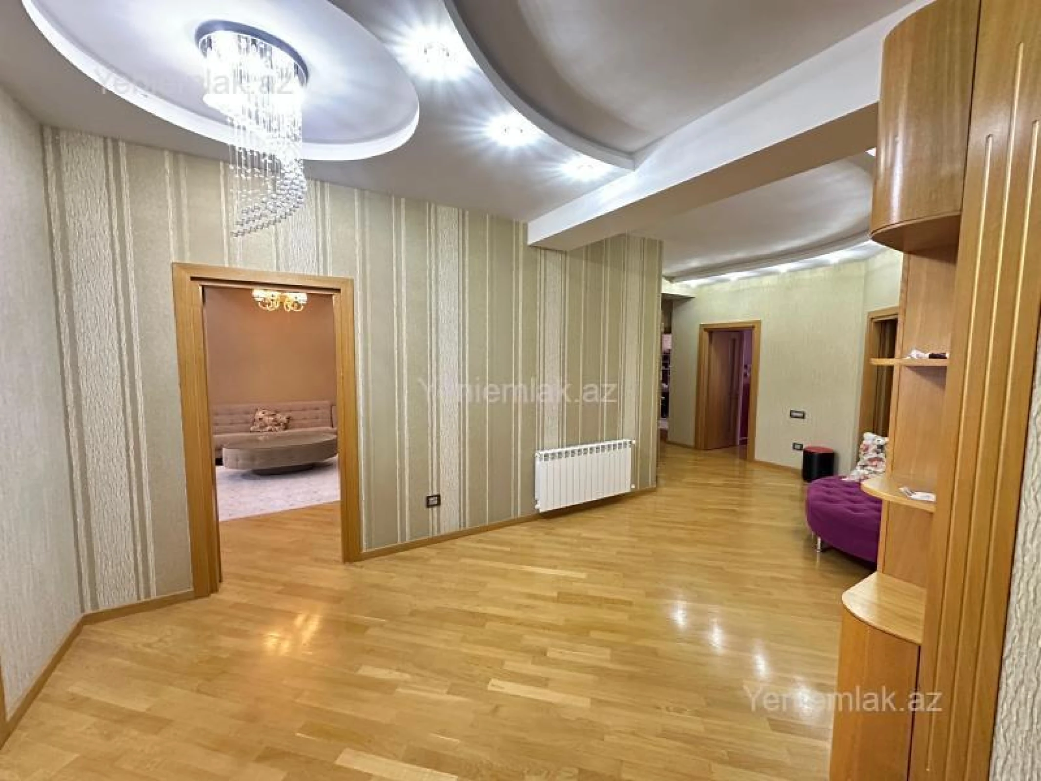 Satılır 4 otaqlı yeni tikili 210 m²
