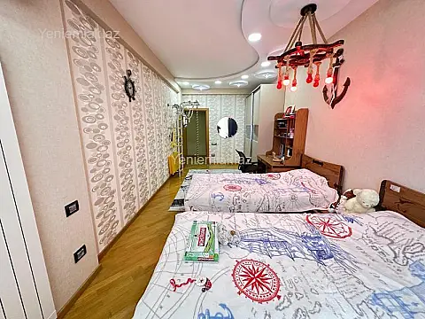 Satılır 4 otaqlı yeni tikili 210 m²