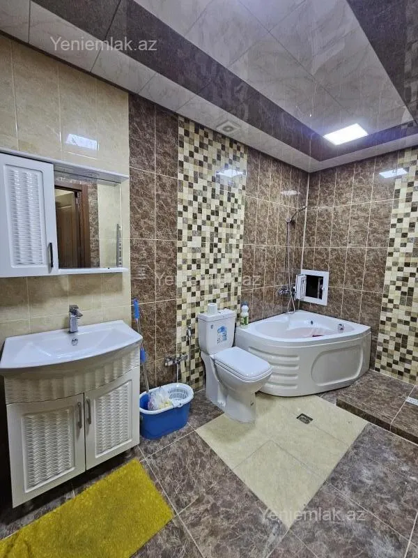 Satılır 2 otaqlı yeni tikili 64 m²