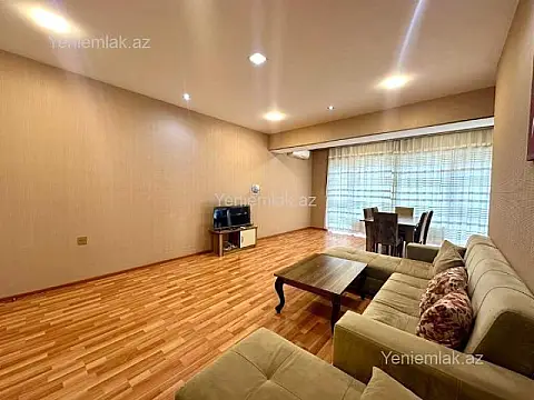 Satılır 3 otaqlı yeni tikili 118 m²