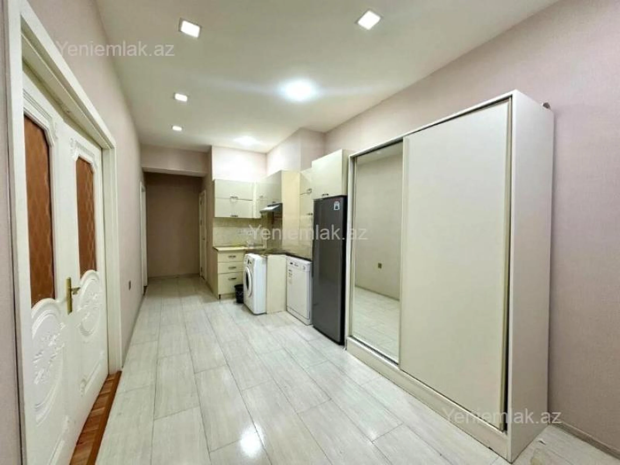 Satılır 3 otaqlı yeni tikili 118 m²