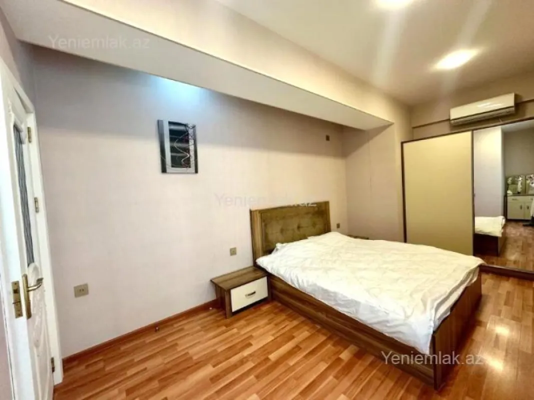 Satılır 3 otaqlı yeni tikili 118 m²