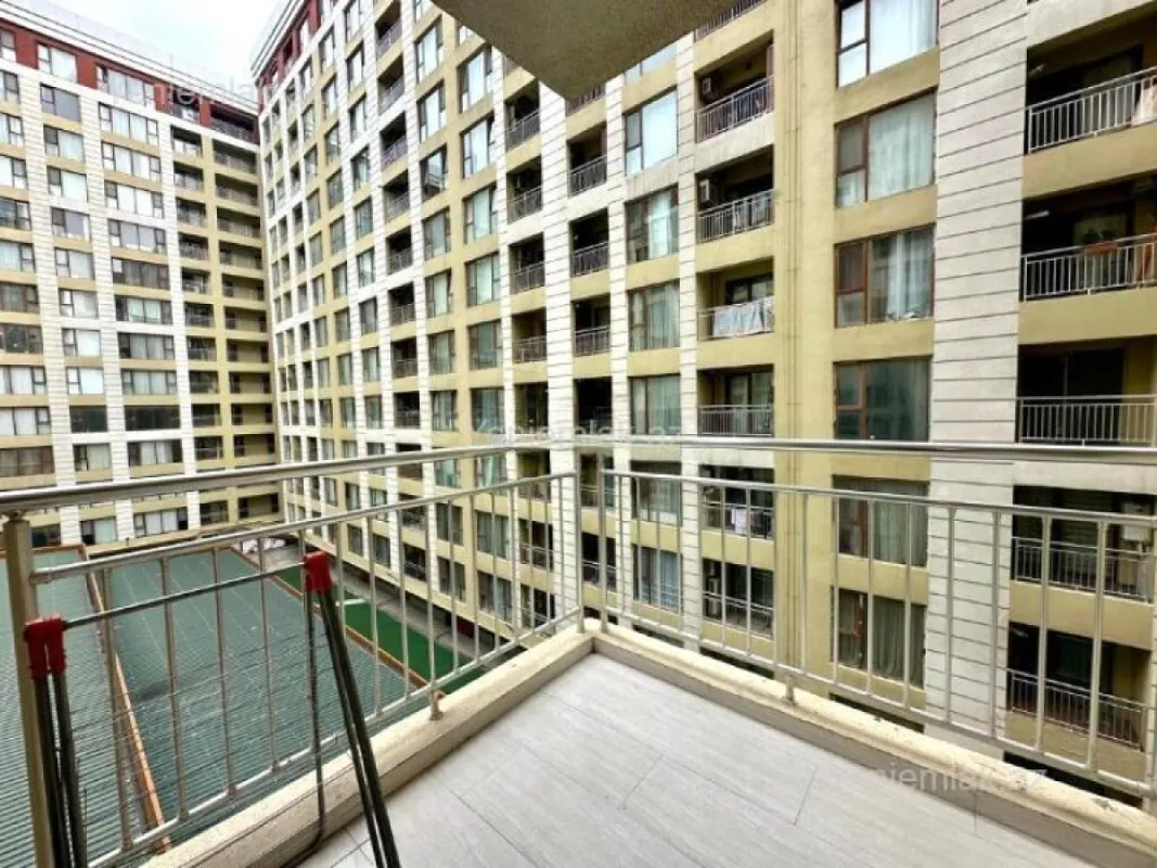 Satılır 3 otaqlı yeni tikili 118 m²