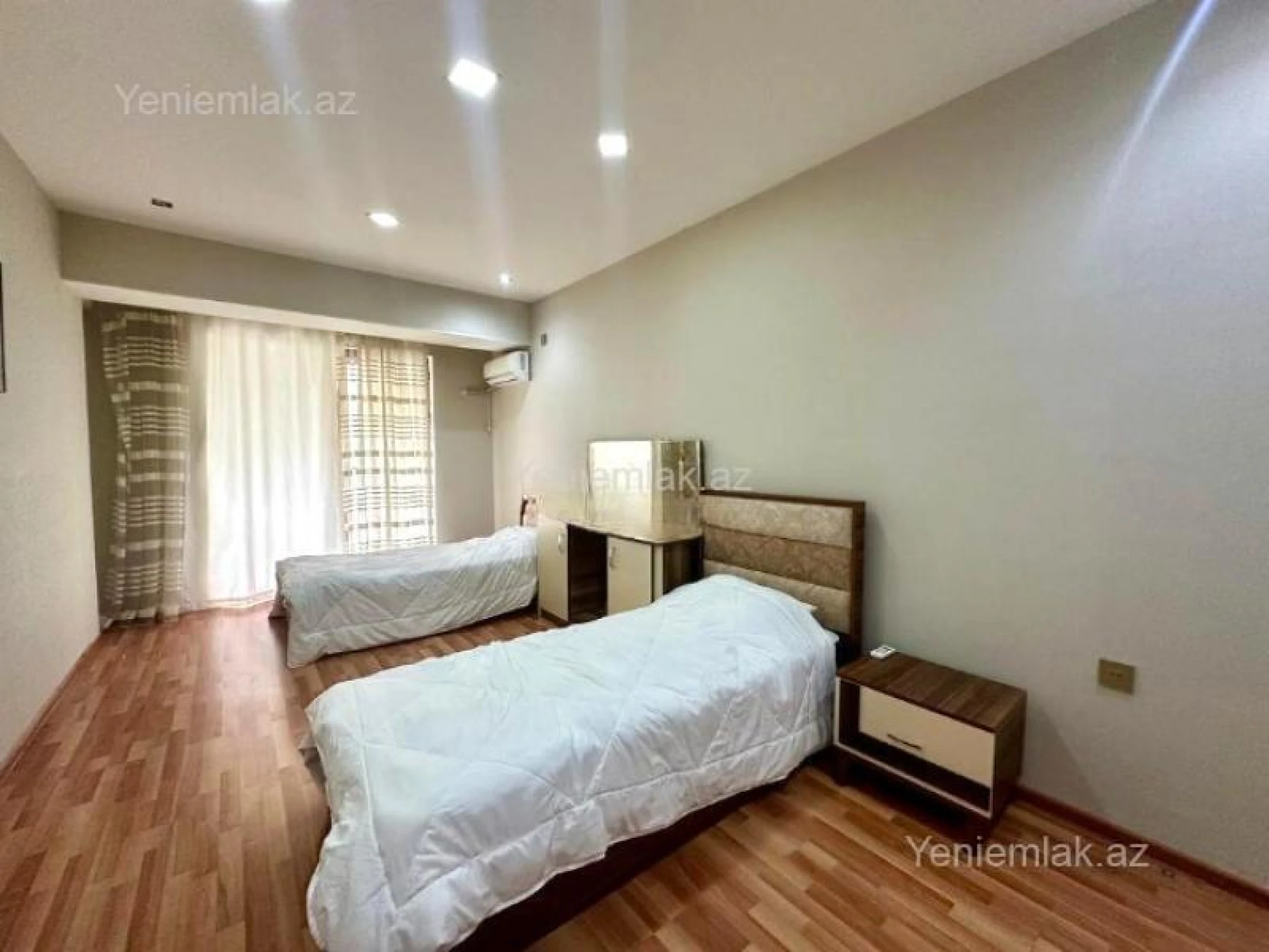 Satılır 3 otaqlı yeni tikili 118 m²