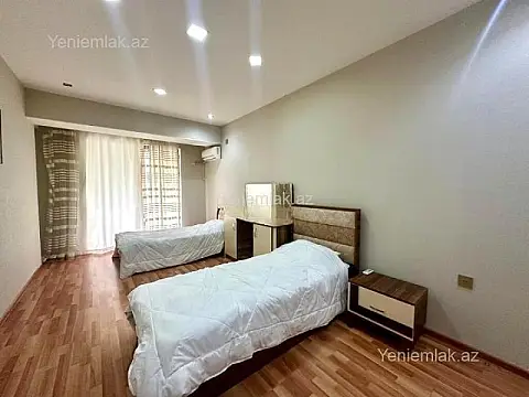Satılır 3 otaqlı yeni tikili 118 m²