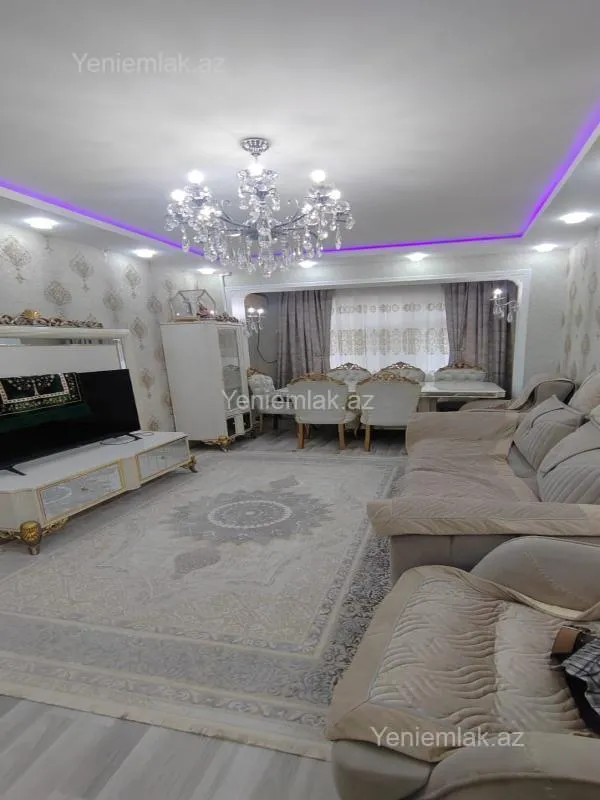 Satılır 4 otaqlı köhnə tikili 85 m²
