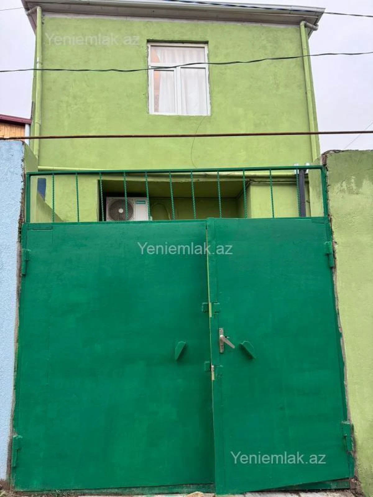 Satılır 5 otaqlı həyət evi 140 m²