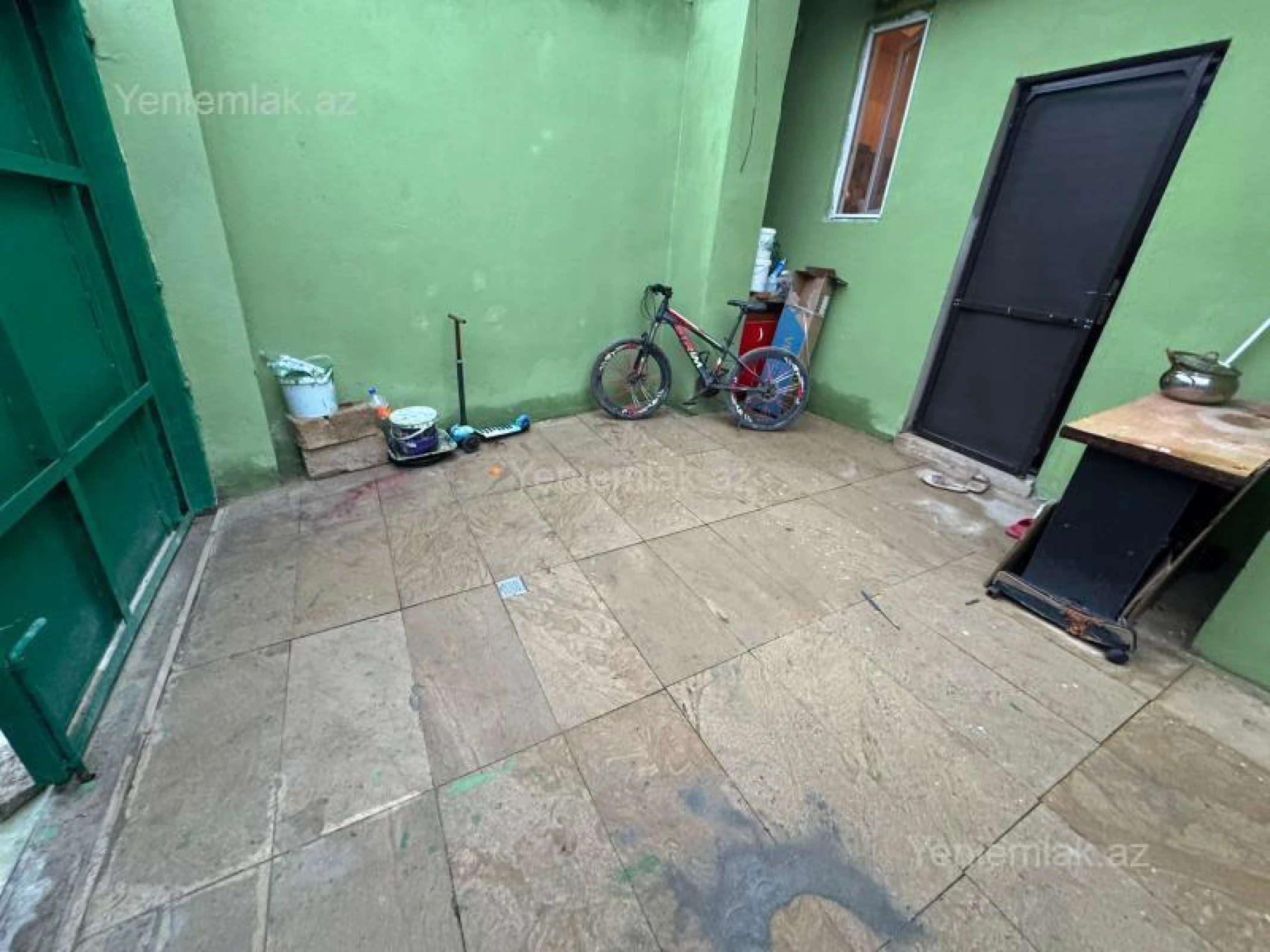 Satılır 5 otaqlı həyət evi 140 m²