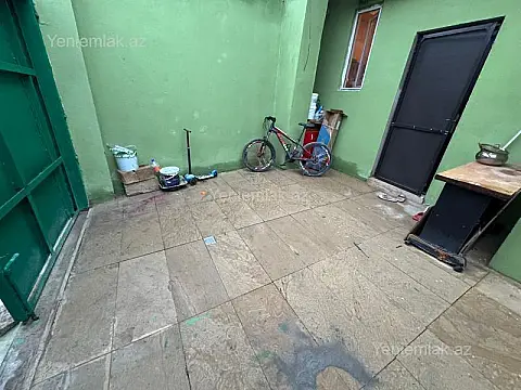 Satılır 5 otaqlı həyət evi 140 m²