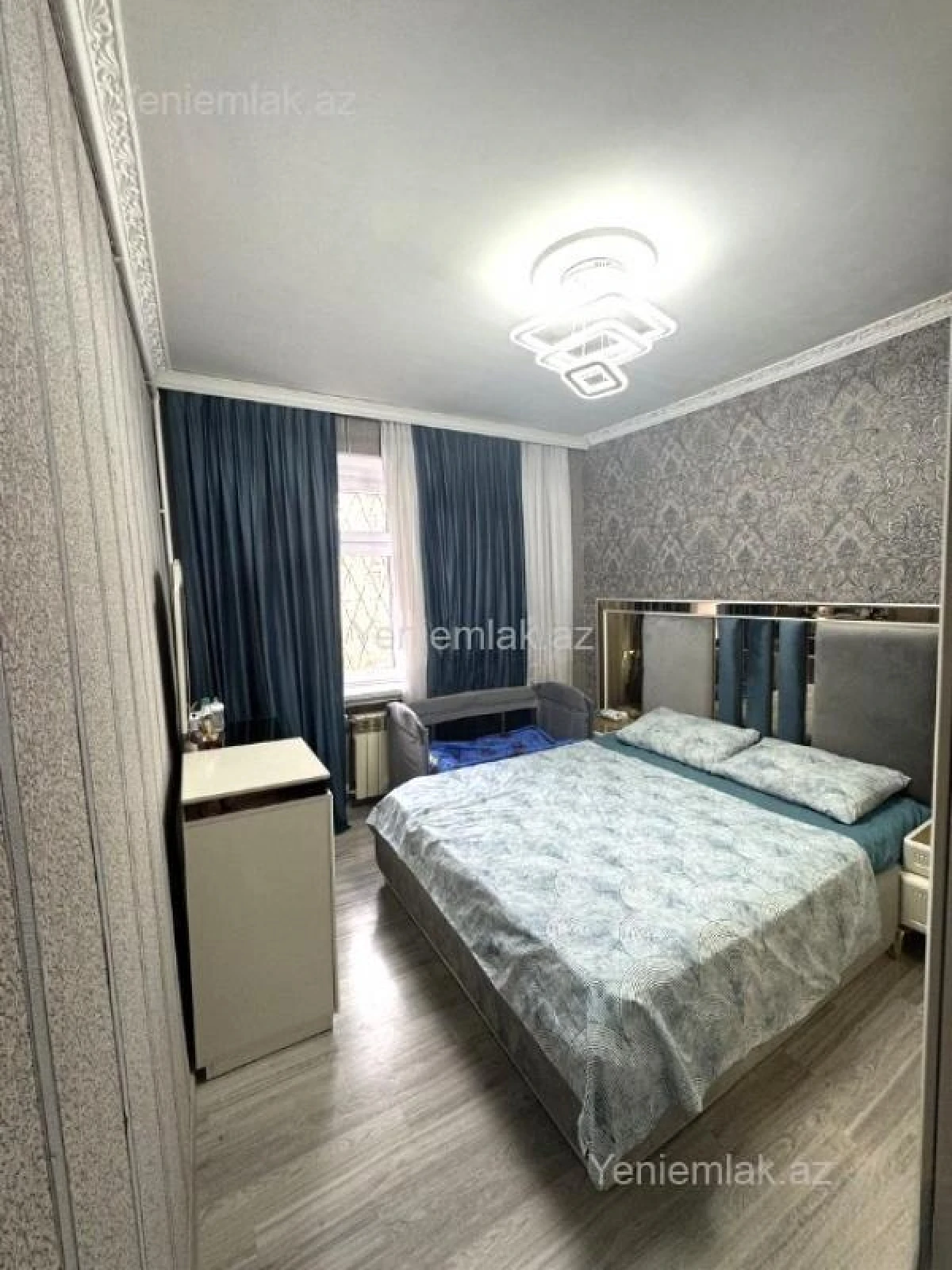 Satılır 3 otaqlı köhnə tikili 70 m²