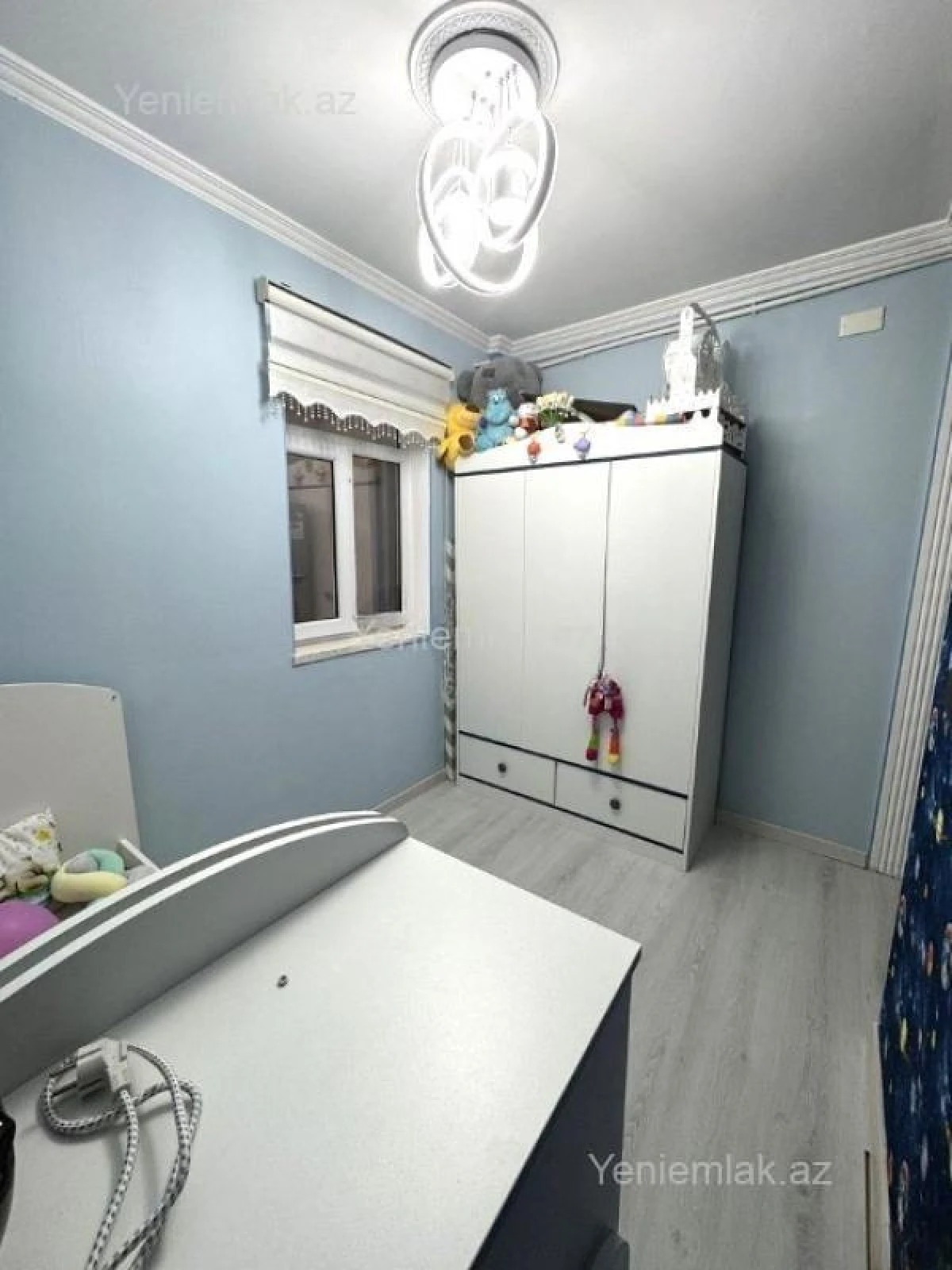 Satılır 3 otaqlı köhnə tikili 70 m²
