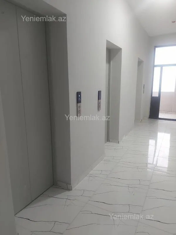 Satılır 3 otaqlı yeni tikili 87 m²
