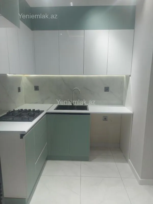 Satılır 3 otaqlı yeni tikili 87 m²
