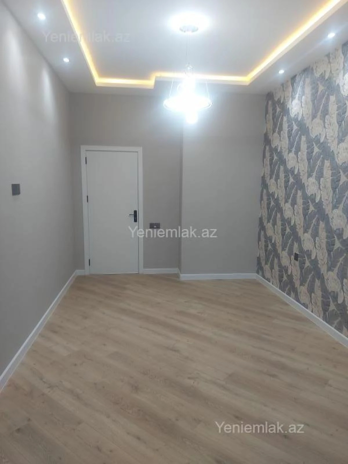 Satılır 3 otaqlı yeni tikili 87 m²