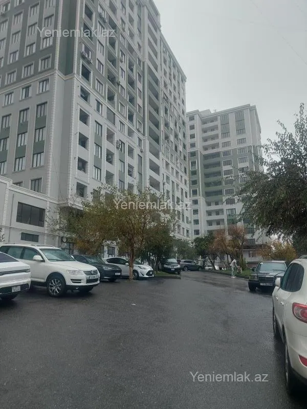 Satılır 3 otaqlı yeni tikili 87 m²