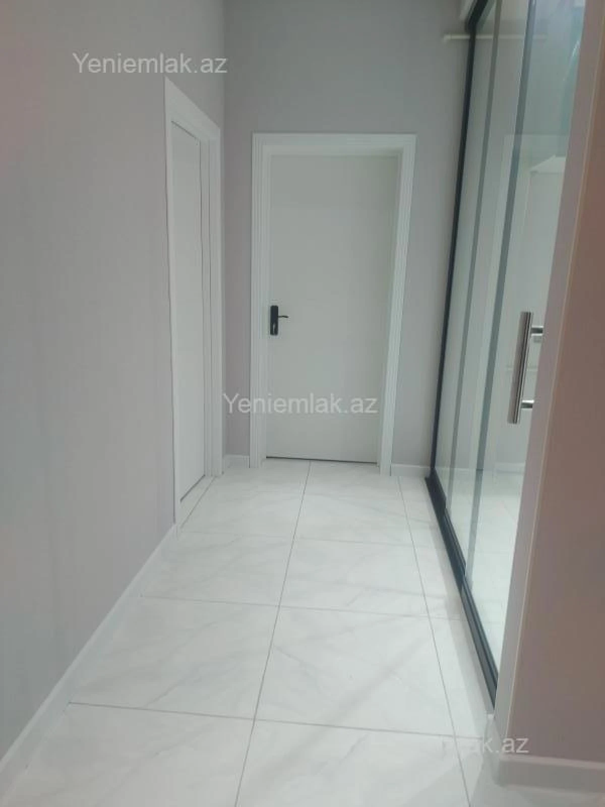 Satılır 3 otaqlı yeni tikili 87 m²