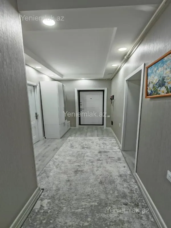 Satılır 3 otaqlı köhnə tikili 80 m²