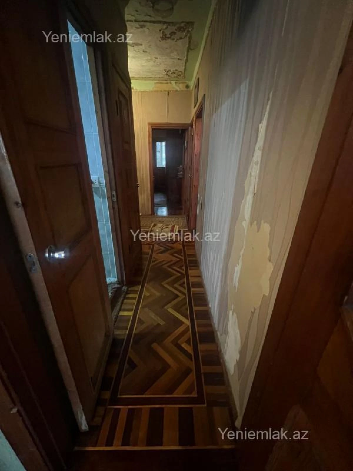 Satılır 3 otaqlı köhnə tikili 80 m²