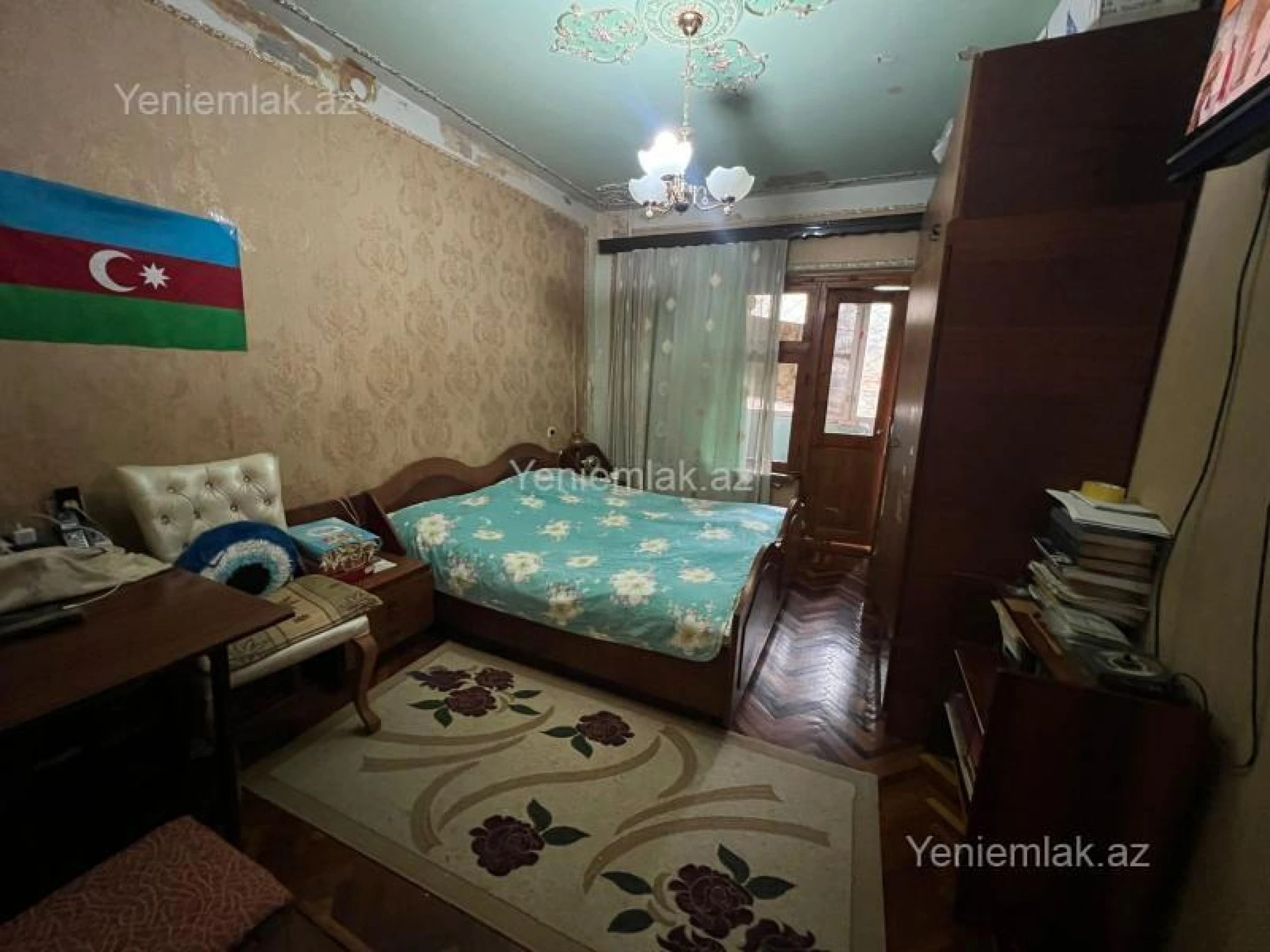 Satılır 3 otaqlı köhnə tikili 80 m²