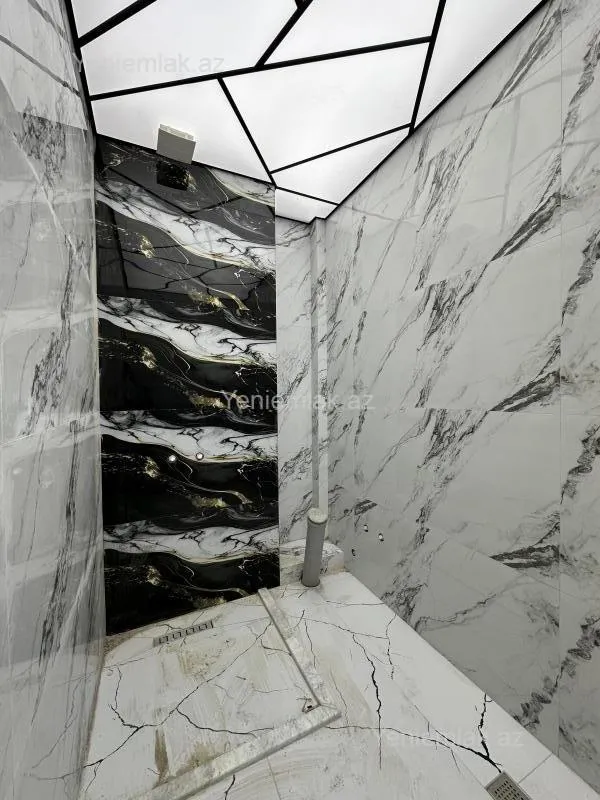 Satılır 3 otaqlı yeni tikili 68 m²