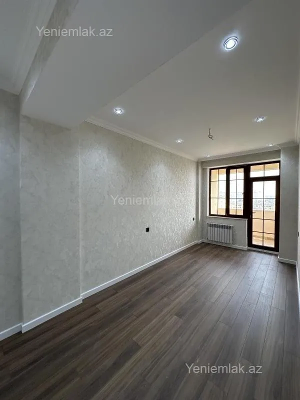 Satılır 3 otaqlı yeni tikili 68 m²