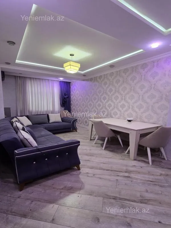 Satılır 3 otaqlı yeni tikili 75 m²