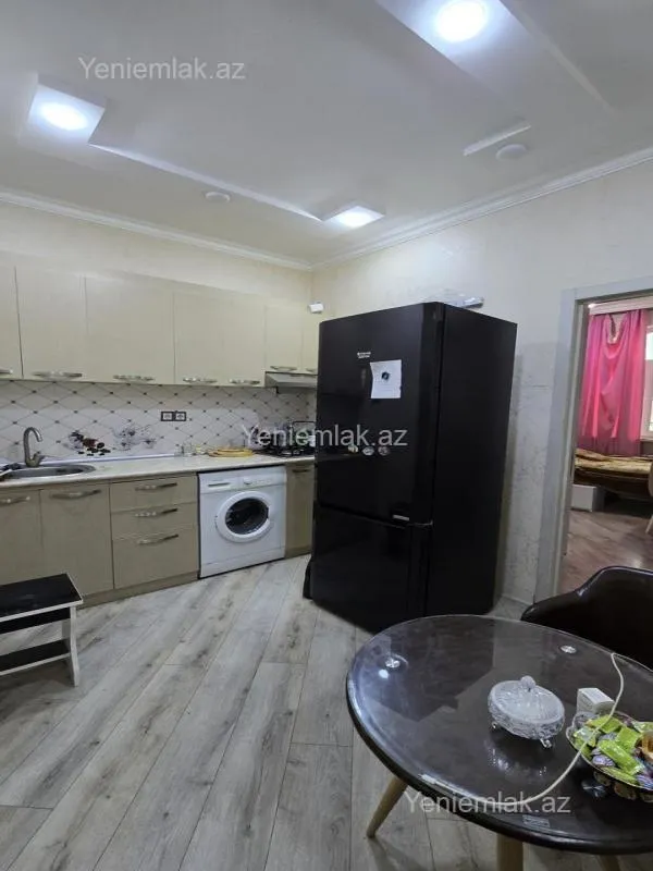 Satılır 3 otaqlı yeni tikili 75 m²