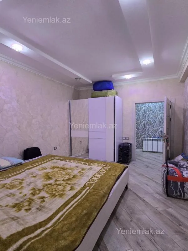 Satılır 3 otaqlı yeni tikili 75 m²