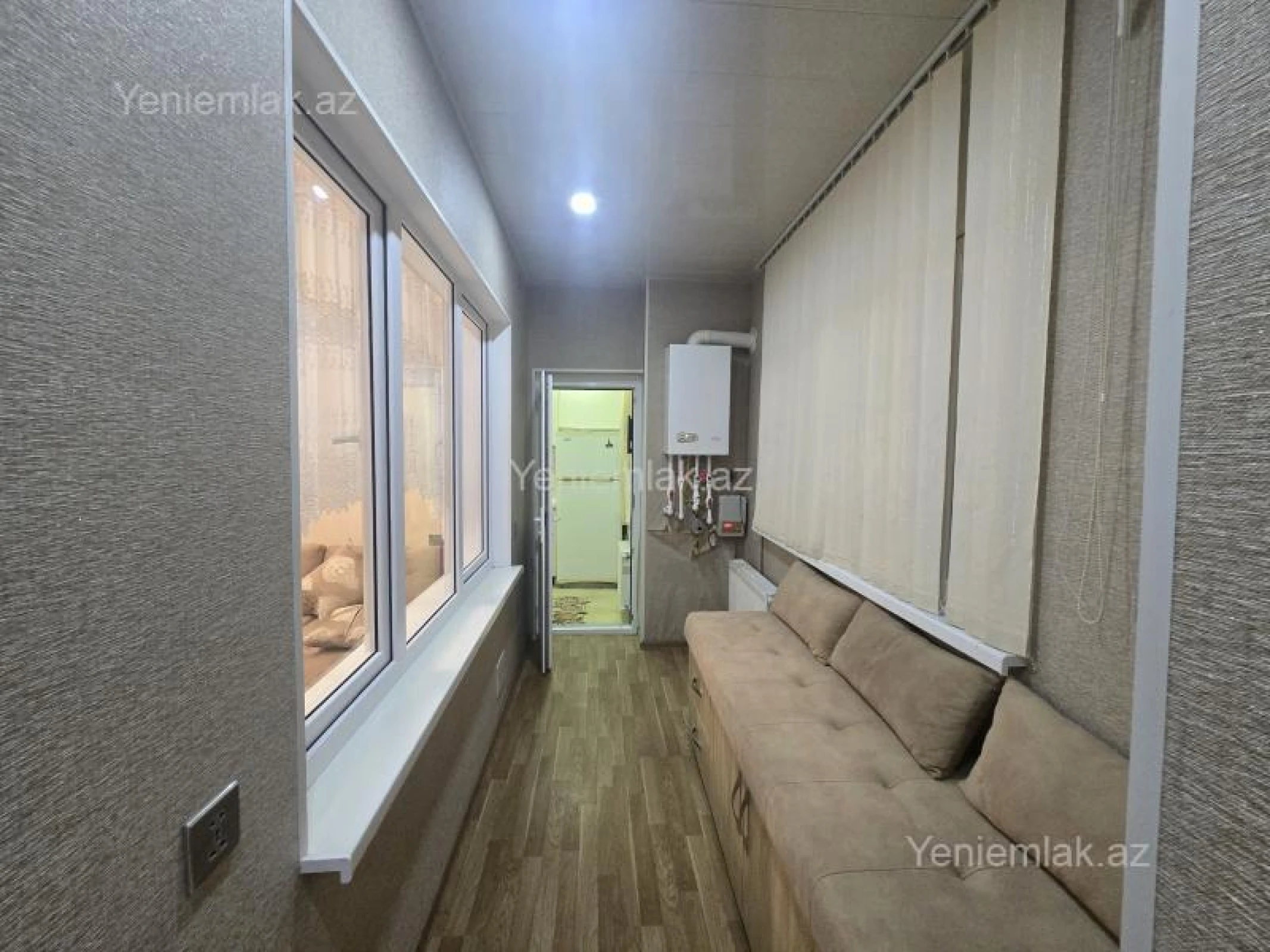 Satılır 4 otaqlı köhnə tikili 88 m²