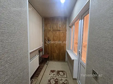 Satılır 4 otaqlı köhnə tikili 88 m²