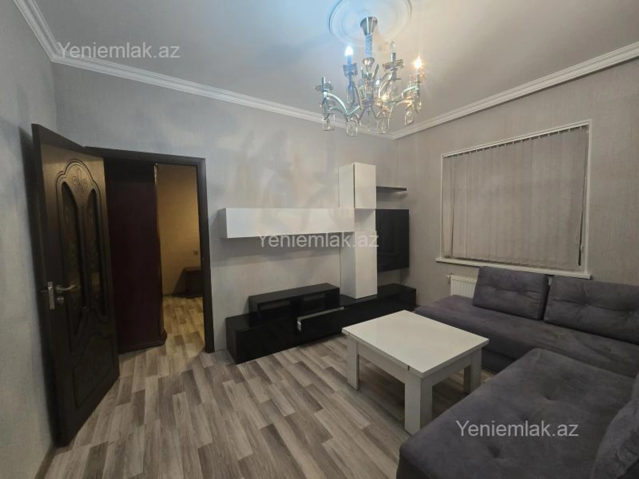 Satılır 4 otaqlı köhnə tikili 88 m²