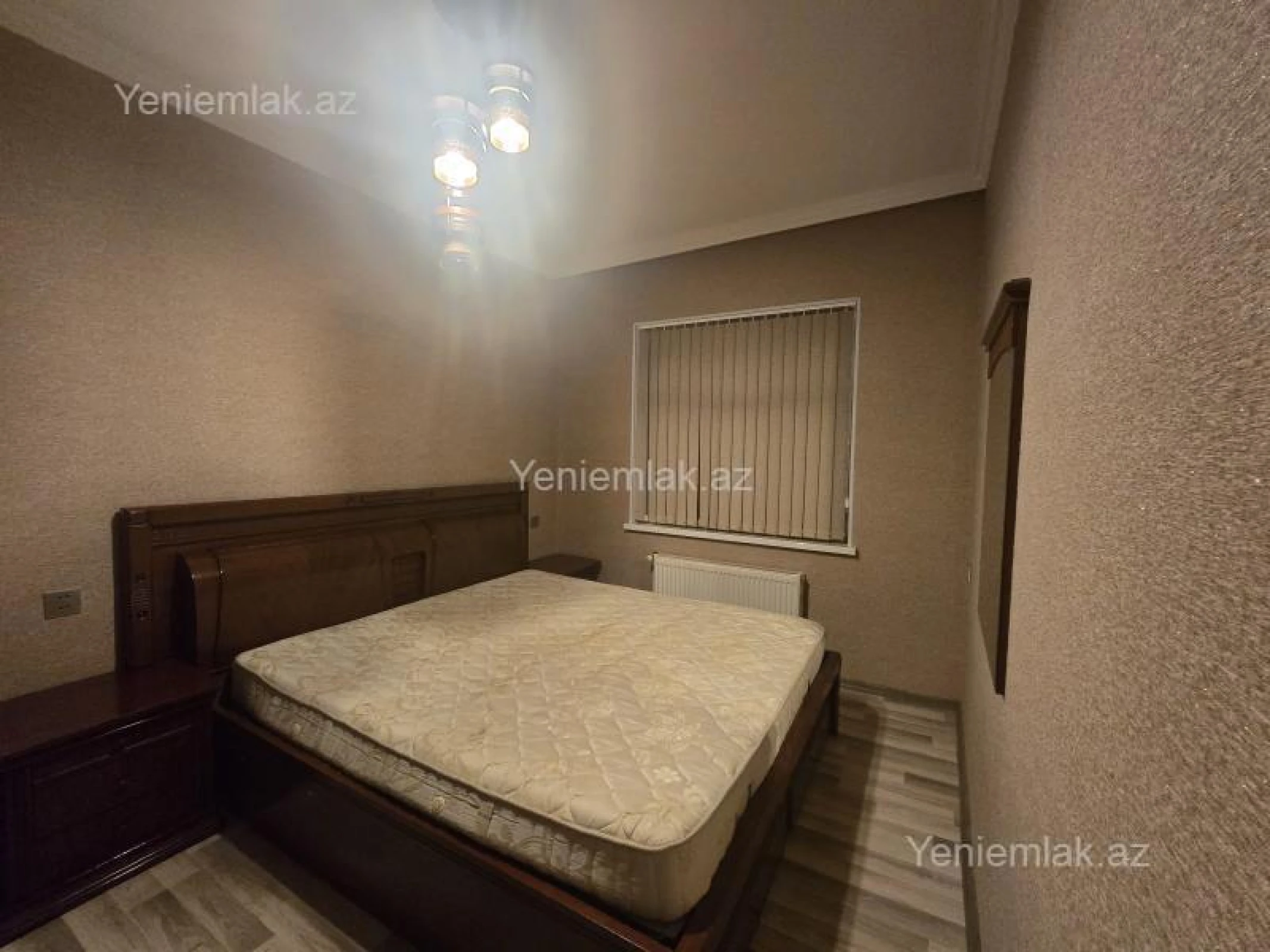 Satılır 4 otaqlı köhnə tikili 88 m²