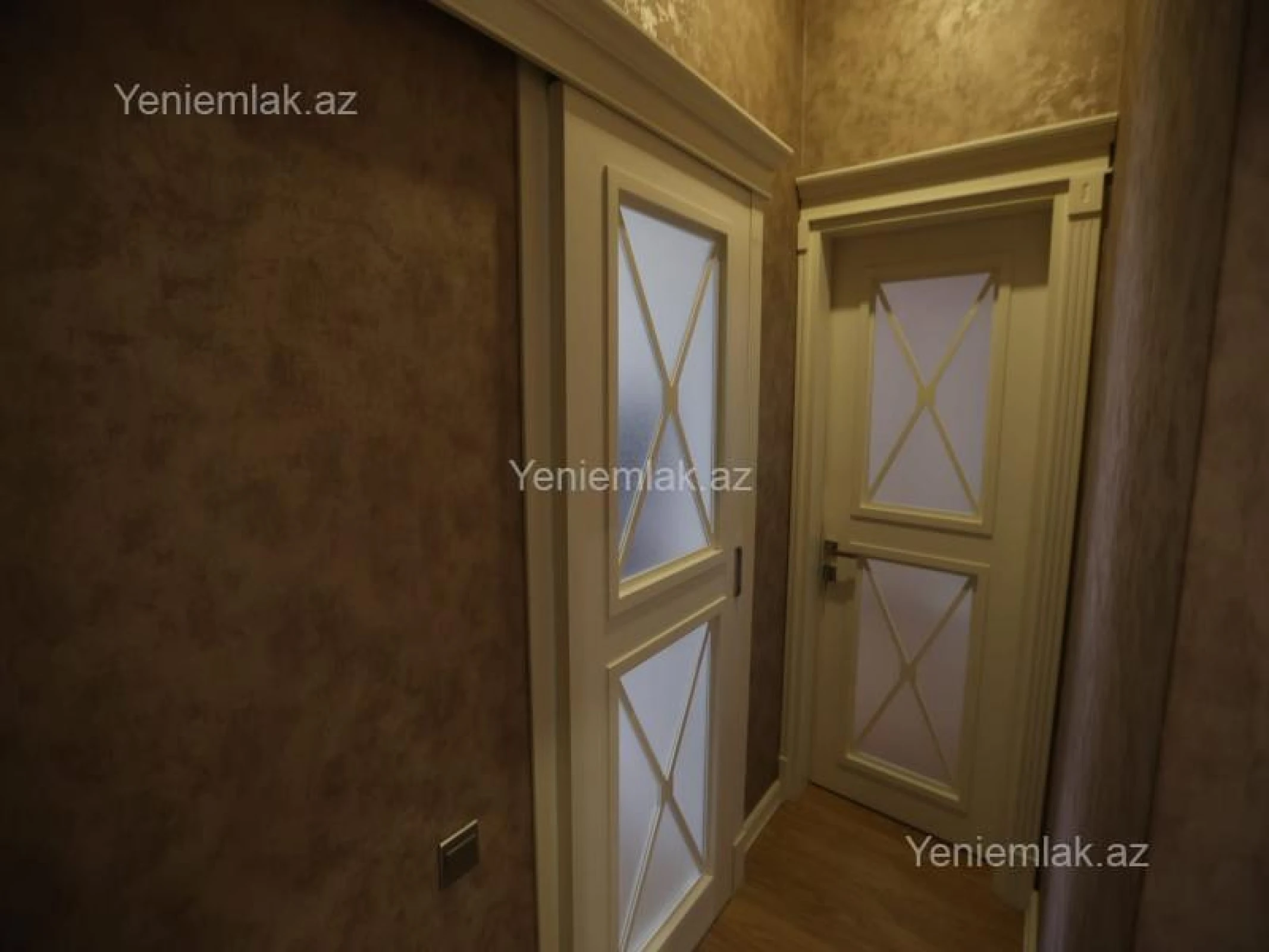 Satılır 3 otaqlı yeni tikili 100 m²