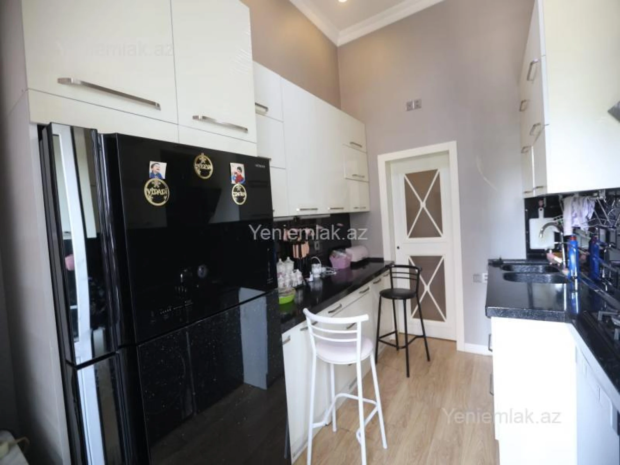 Satılır 3 otaqlı yeni tikili 100 m²