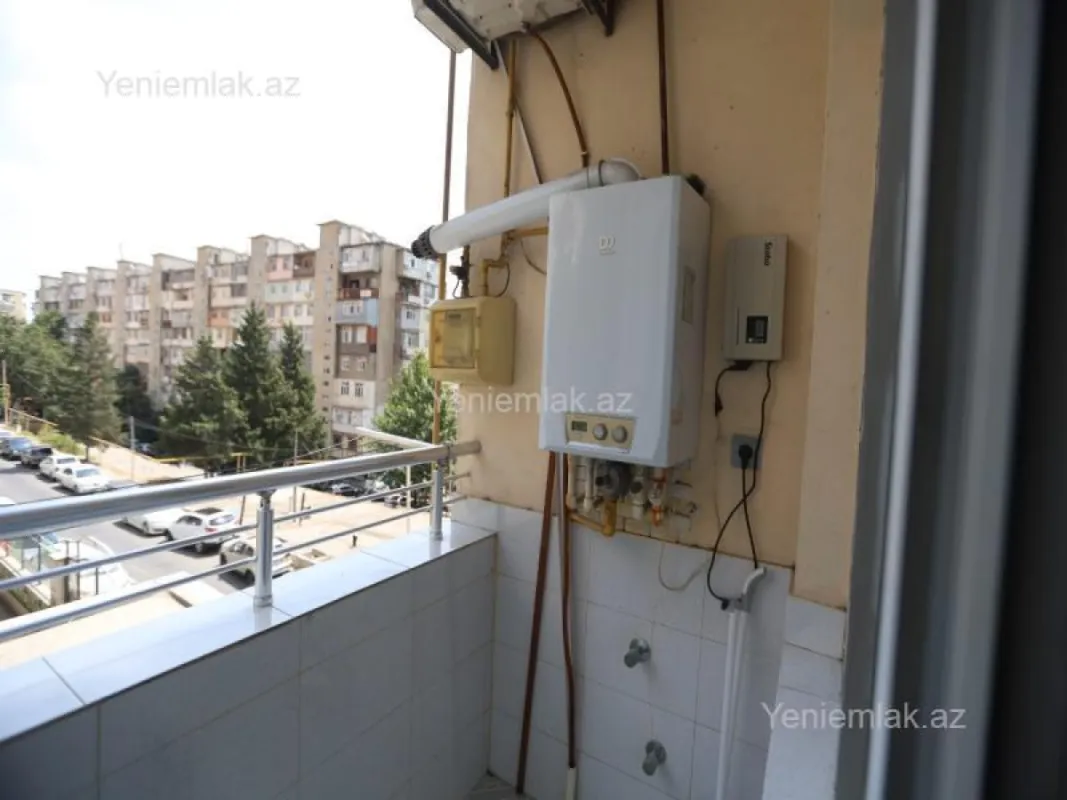 Satılır 3 otaqlı yeni tikili 100 m²