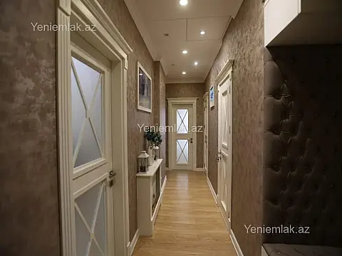 Satılır 3 otaqlı yeni tikili 100 m²