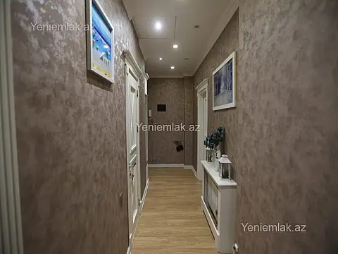Satılır 3 otaqlı yeni tikili 100 m²